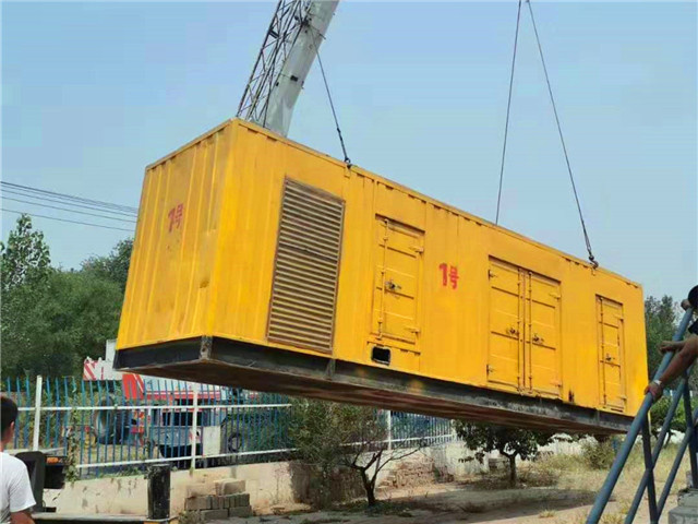 宜丰300KW柴油发电机组油耗是多少？